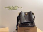 Coach Charlie 21 Bucket Bag One Bag, Multiple Uses Carry Underarm, Handheld Or Crossbody Genuine Cowhide Leather - Image 18
