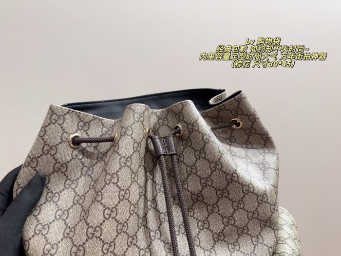 Gucci Backpack Spacious Capacity Holiday Travel Fashion Essential - Image 7