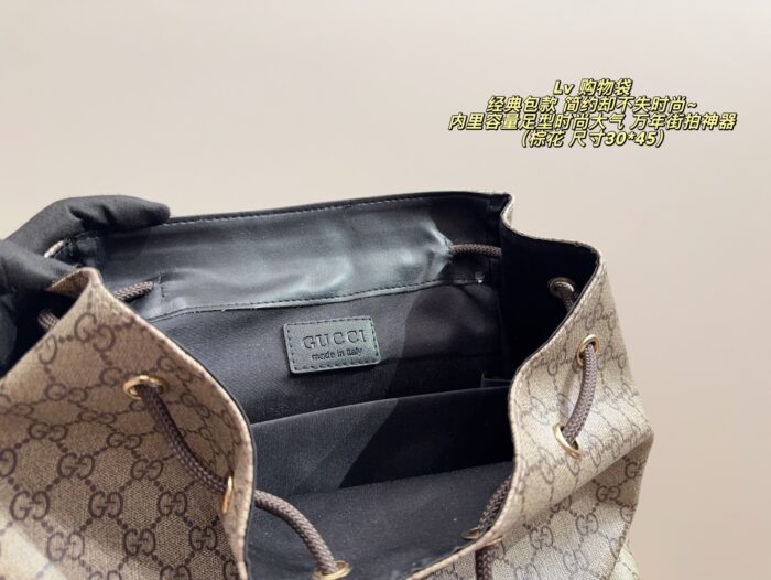 Gucci Backpack Spacious Capacity Holiday Travel Fashion Essential - Image 9