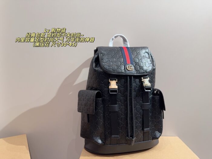 Gucci Backpack Spacious Capacity Holiday Travel Fashion Essential - Image 11