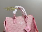 Mcm Tote Bag Adjustable Shoulder Strap Minimalist And Versatile Generous Capacity - Image 9