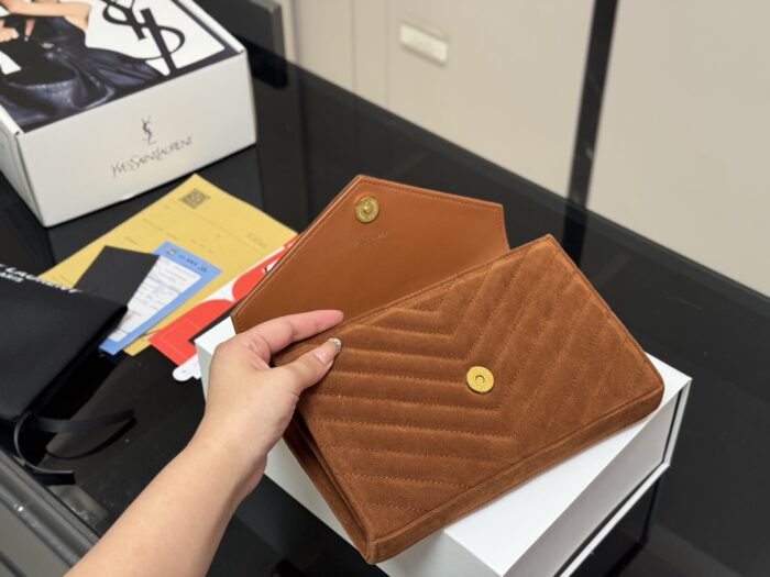 Yves Saint Laurent Woc Envelope Bag Cowhide Leather Crossbody/Underarm Superb Texture, Highly Durable - Image 4