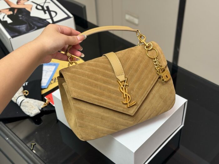 Yves Saint Laurent Classic Messenger Bag Retro Charm With Effortless Styling The Ultimate Viral It Bag - Image 12
