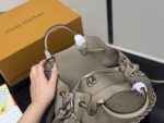 Louis Vuitton Moonlight Goddess Bucket Bag Vintage Mother-And-Child Set Elegant Classic Style - Image 4