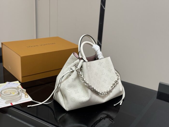 Louis Vuitton Moonlight Goddess Bucket Bag Vintage Mother-And-Child Set Elegant Classic Style - Image 12