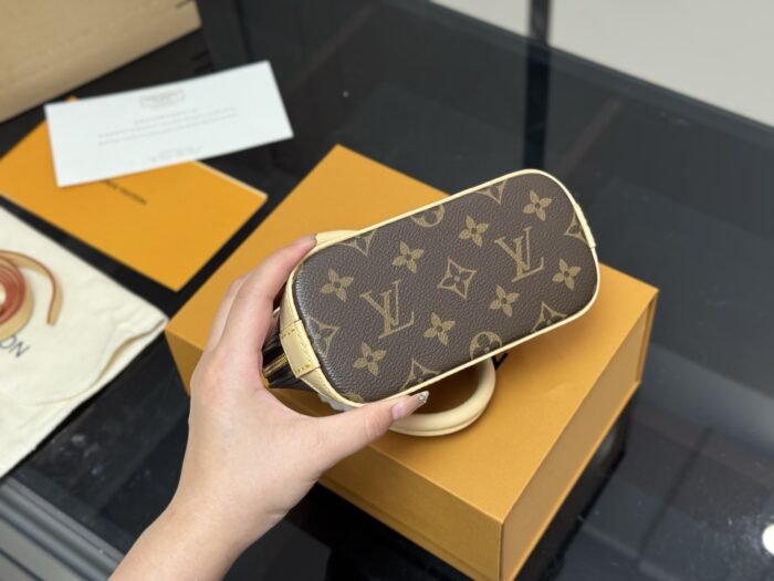 Louis Vuitton Alma Shell Bag Classic, Versatile And Understated Handbag - Image 8