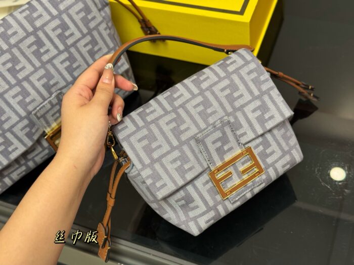 Fendi Vintage Monogram Gold Buckle Bag (Scarf Edition) - Image 5
