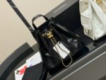 Chanel 25B Bag Backpack: Versatile Styling For Charming Sophistication In Black And Gold - Image 2