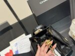 Chanel 25B Bag Backpack: Versatile Styling For Charming Sophistication In Black And Gold - Image 3
