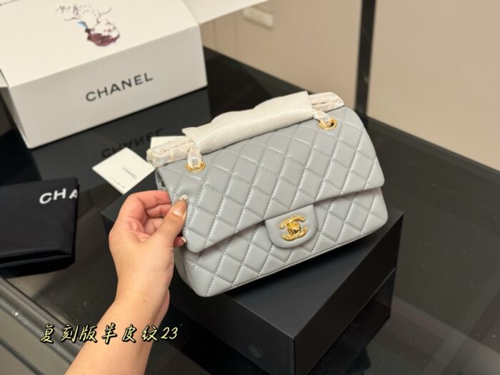 Chanel Cf Top-Grade Authentic Quilted Bag Essential For All Seasons - Image 2