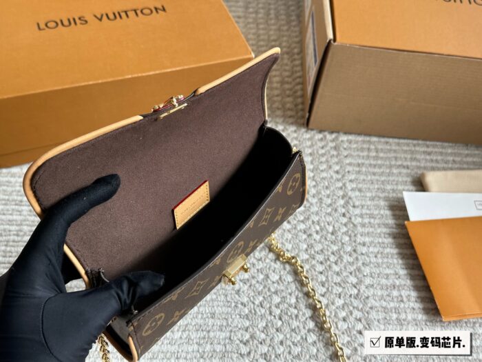 Louis Vuitton 2025 New Poche Camille Full Monogram Print Long-Form Shopping Bag - Image 9