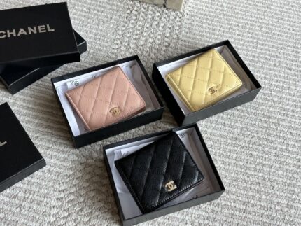 Chanel Classic Short Caviar Full-Leather Top-Grain Cowhide Wallet
