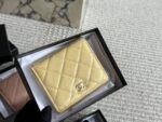 Chanel Classic Short Caviar Full-Leather Top-Grain Cowhide Wallet - Image 4