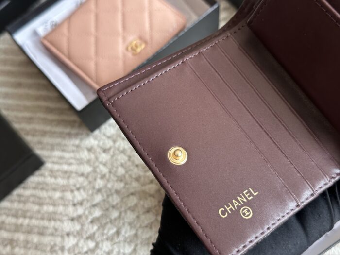 Chanel Classic Short Caviar Full-Leather Top-Grain Cowhide Wallet - Image 8