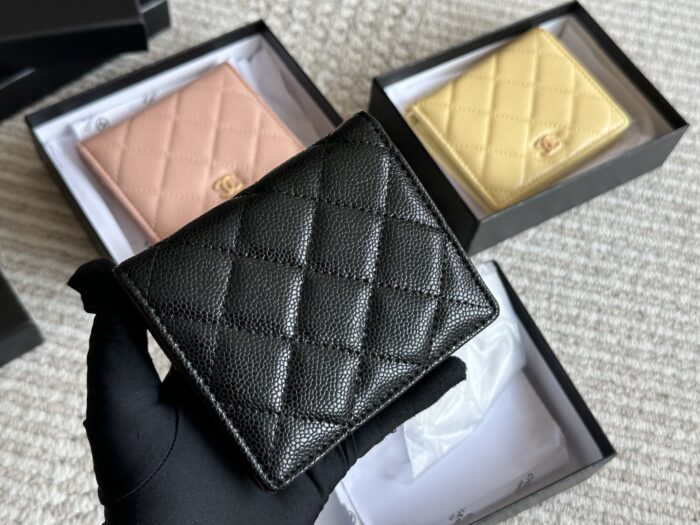 Chanel Classic Short Caviar Full-Leather Top-Grain Cowhide Wallet - Image 9