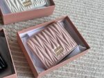 Miu Miu Classic Compact Wallet Full Leather Interior And Exterior, Top-Grain Cowhide Complete With Box - Image 3