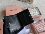 Miu Miu Classic Compact Wallet Full Leather Interior And Exterior, Top-Grain Cowhide Complete With Box - Image 6