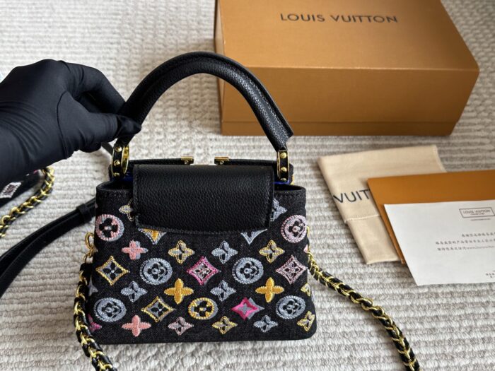 Louis Vuitton Capucines Lady Bag  Gold-Tone Hardware, Monogrammed Large Logo, Extra-Wide Shoulder Strap, Handheld Or Shoulder-Carried. - Image 7