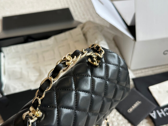 Chanel 23K Gold-Plated Leather Chain Handle Cf Lambskin Handbag With Pale Gold Buckle - Image 2