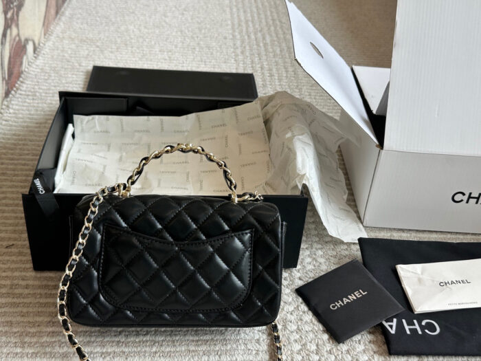 Chanel 23K Gold-Plated Leather Chain Handle Cf Lambskin Handbag With Pale Gold Buckle - Image 7