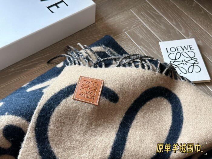 Loewe Graffiti Cashmere Scarf - Soft And Comfortable - Image 4