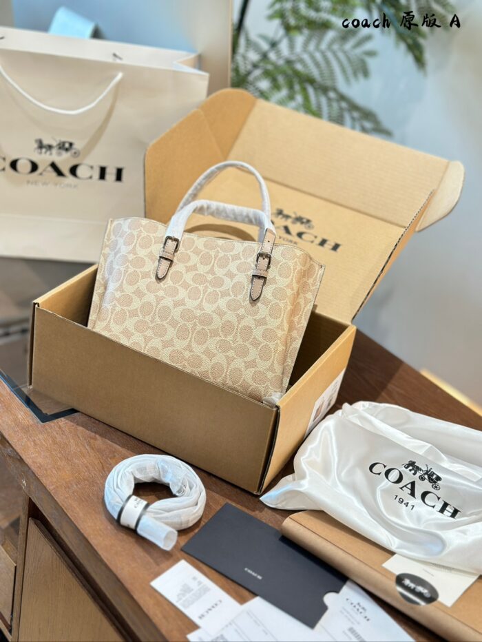 Coach 2024 Autumn/Winter Mollie Mini Tote Classic Silhouette, Supremely Practical For Commuting, Gatherings, And Everyday Outings - Image 7