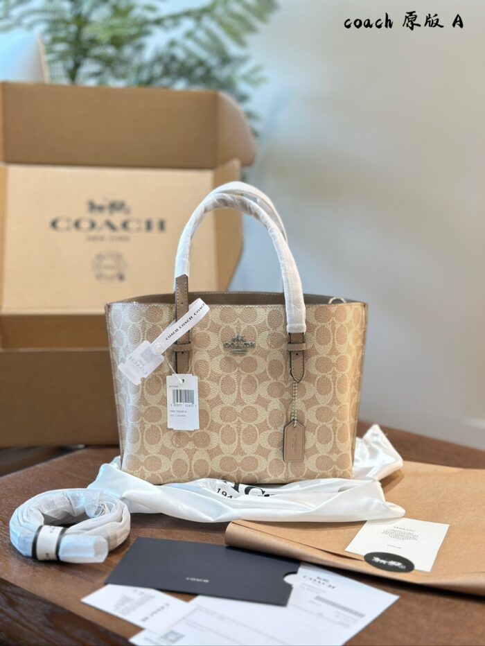 Coach 2024 Autumn/Winter Mollie Mini Tote Classic Silhouette, Supremely Practical For Commuting, Gatherings, And Everyday Outings - Image 8
