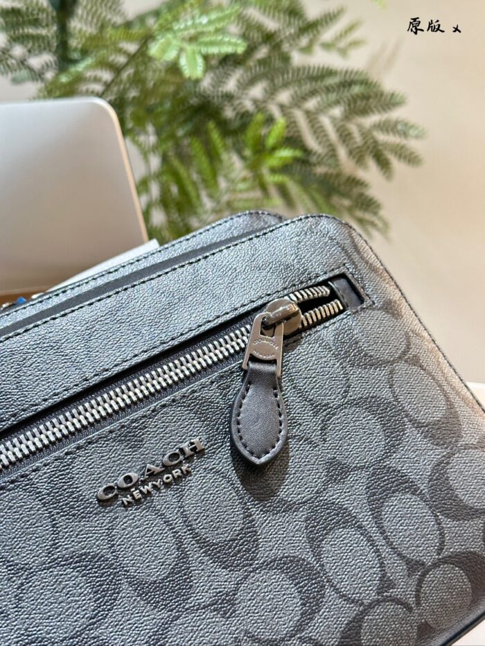 Coach Men'S Crossbody Shoulder Sports Camera Compact Square Bag Black-Grey Logo Multiple Compartments Ample Capacity - Image 3