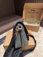 Coach Lucy Series Black Messenger Bag Genuine Leather Edging With Vintage-Inspired Sharp-Line Craftsmanship - Image 7