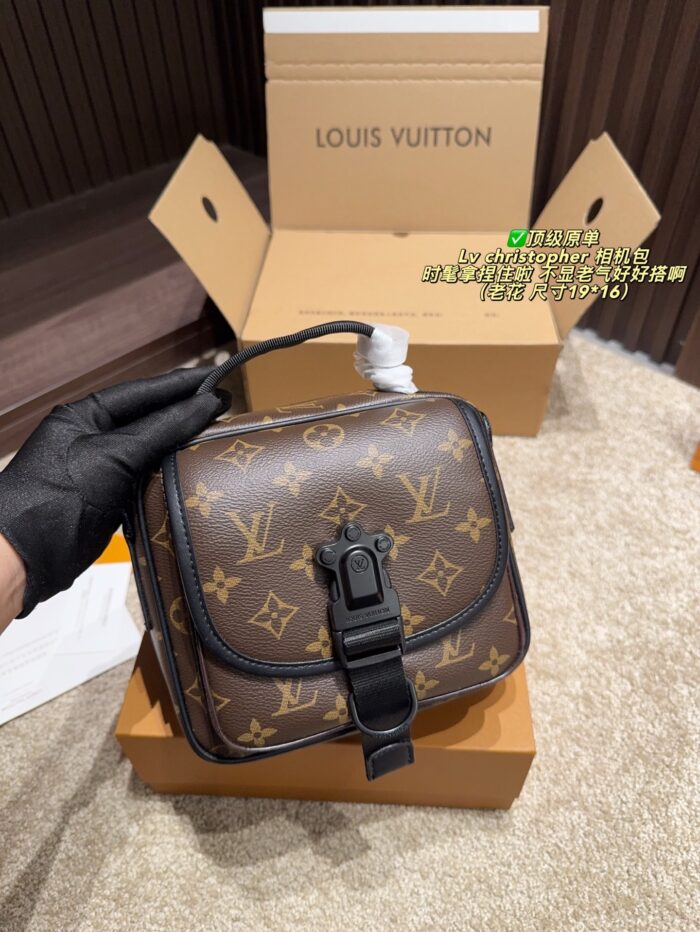 Louis Vuitton Christopher Monogram Camera Bag Stylish And Versatile Elegant And Sophisticated - Image 3