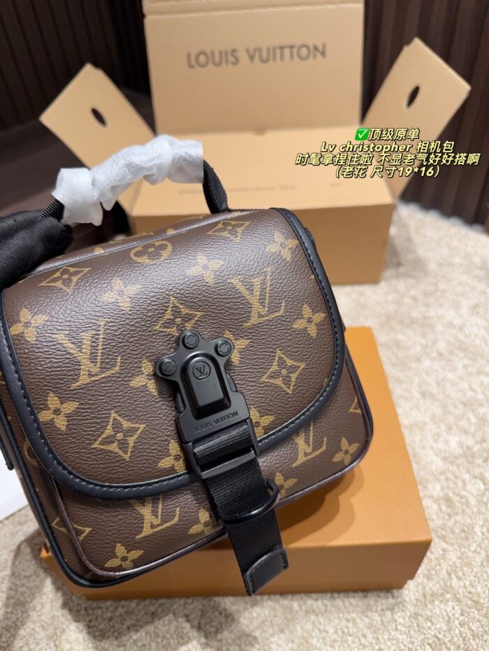 Louis Vuitton Christopher Monogram Camera Bag Stylish And Versatile Elegant And Sophisticated - Image 6