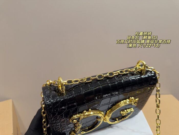 Dolce & Gabbana Dg Girls Crocodile-Embossed Chain Bag Versatile, Fashionable And Eye-Catching - Image 8