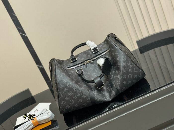 Louis Vuitton Keepall 45 Vintage Monogram Travel Bag - Image 9