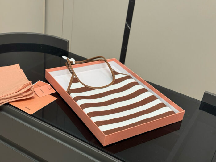 Miu Miu New Striped Tote Bag Exquisitely Tailored Silhouette - Image 8