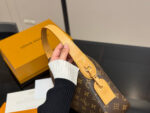 Louis Vuitton Vintage Hobo Underarm Bag Classic Monogram - Image 6