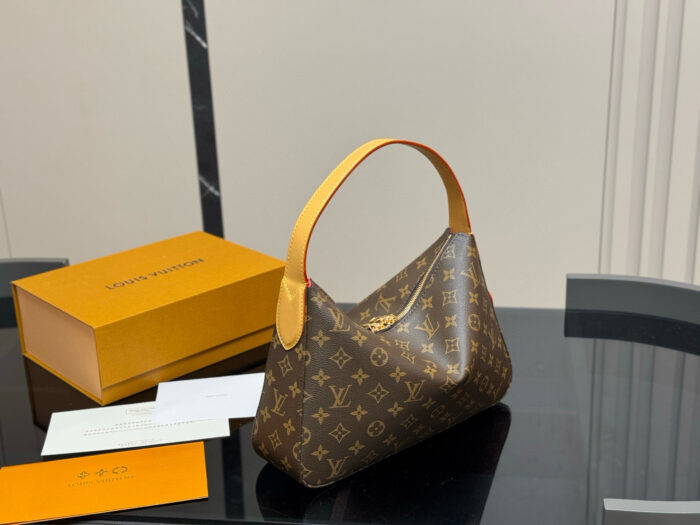 Louis Vuitton Vintage Hobo Underarm Bag Classic Monogram - Image 8