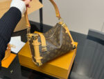 Louis Vuitton Timeless Bestseller Soft Case Bag Stylish And Versatile - Image 5
