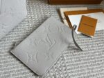 Louis Vuitton Neverfull Tote Generous Capacity With Detachable Mini Bag Striped Lining - Image 3