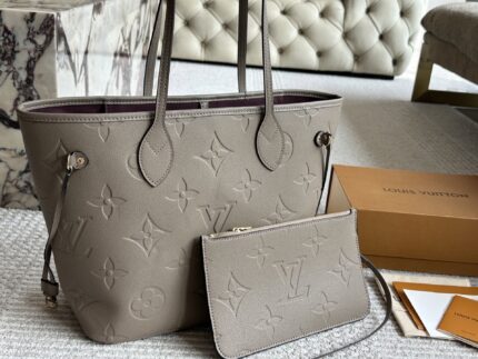 Louis Vuitton Neverfull Tote Extra-Large Capacity Detachable Zippered Clutch Striped Lining