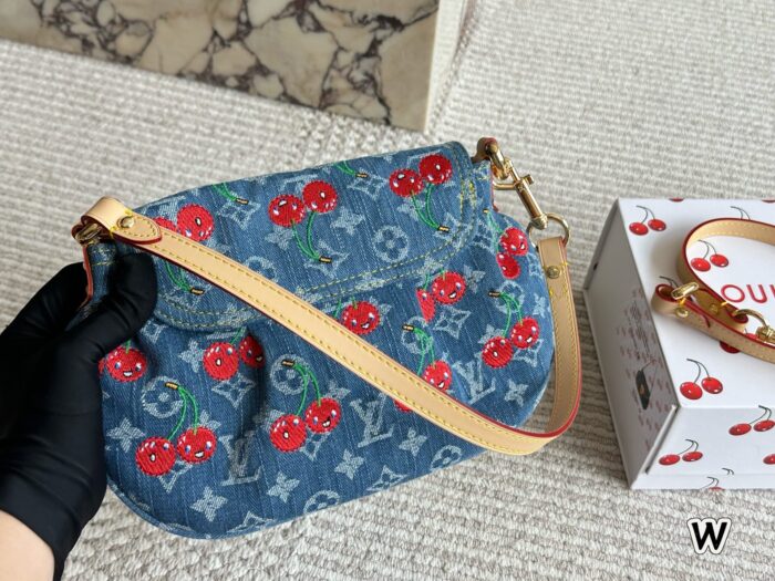 Louis Vuitton × Takashi Murakami Collaboration Cherry Denim Yuanbao Bag Monogram Denim Detachable Shoulder Strap Retro Single-Strap Crossbody Bag - Image 3