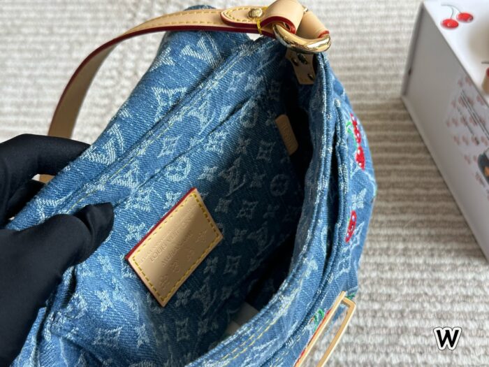 Louis Vuitton × Takashi Murakami Collaboration Cherry Denim Yuanbao Bag Monogram Denim Detachable Shoulder Strap Retro Single-Strap Crossbody Bag - Image 9