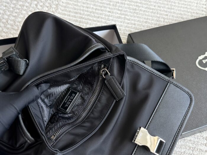Prada 2022 Spring/Summer Collection Men'S Recycled Nylon Leather Crossbody Shoulder Bag - Image 8