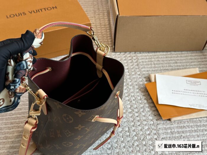 Louis Vuitton Bb Neonoe Mini Bucket Bag Full Steel Hardware Crossbody/Shoulder/Handheld Authentic Original Version With Box - Image 8