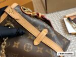 Louis Vuitton Carryall Bb Monogram Gold Chain Tote - Image 8