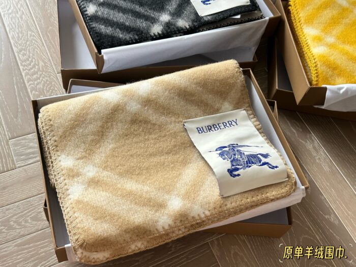 Burberry Cashmere Scarf Delicate Colour Palette Soft And Comfortable Comes With A Box - Image 4