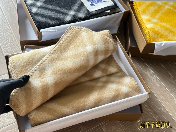 Burberry Cashmere Scarf Delicate Colour Palette Soft And Comfortable Comes With A Box - Image 6