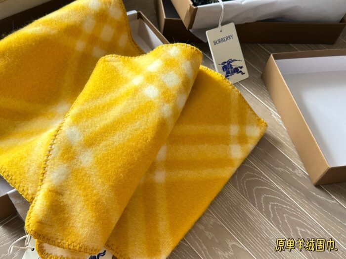 Burberry Cashmere Scarf Delicate Colour Palette Soft And Comfortable Comes With A Box - Image 8