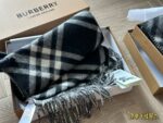 Burberry Soft-Coloured Cashmere Scarf With Box Soft And Comfortable - Image 7