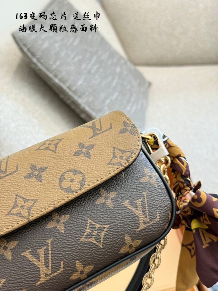 Louis Vuitton Ivy Monogram Canvas Detachable Shoulder Strap Chain Handbag - Image 4