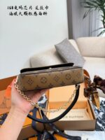 Louis Vuitton Ivy Monogram Canvas Detachable Shoulder Strap Chain Handbag - Image 5